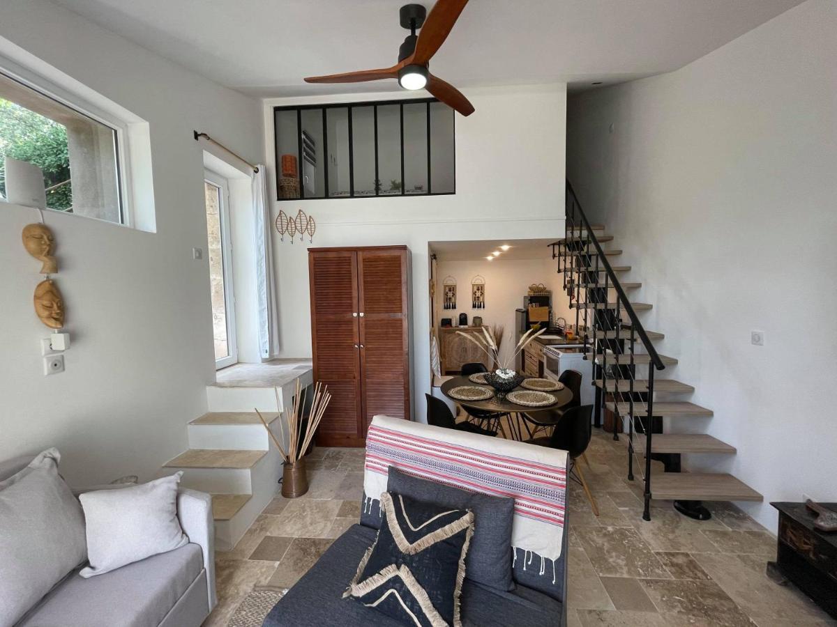 Jolie Annexe Du Mas Dans Le Coeur De La Garrigue Nimoise Villa นีมส์ ภายนอก รูปภาพ