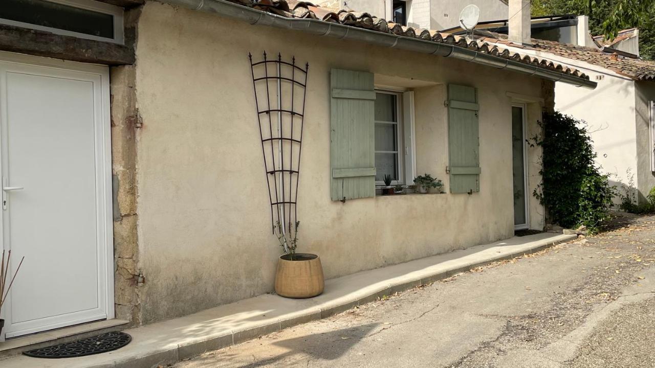 Jolie Annexe Du Mas Dans Le Coeur De La Garrigue Nimoise Villa นีมส์ ภายนอก รูปภาพ