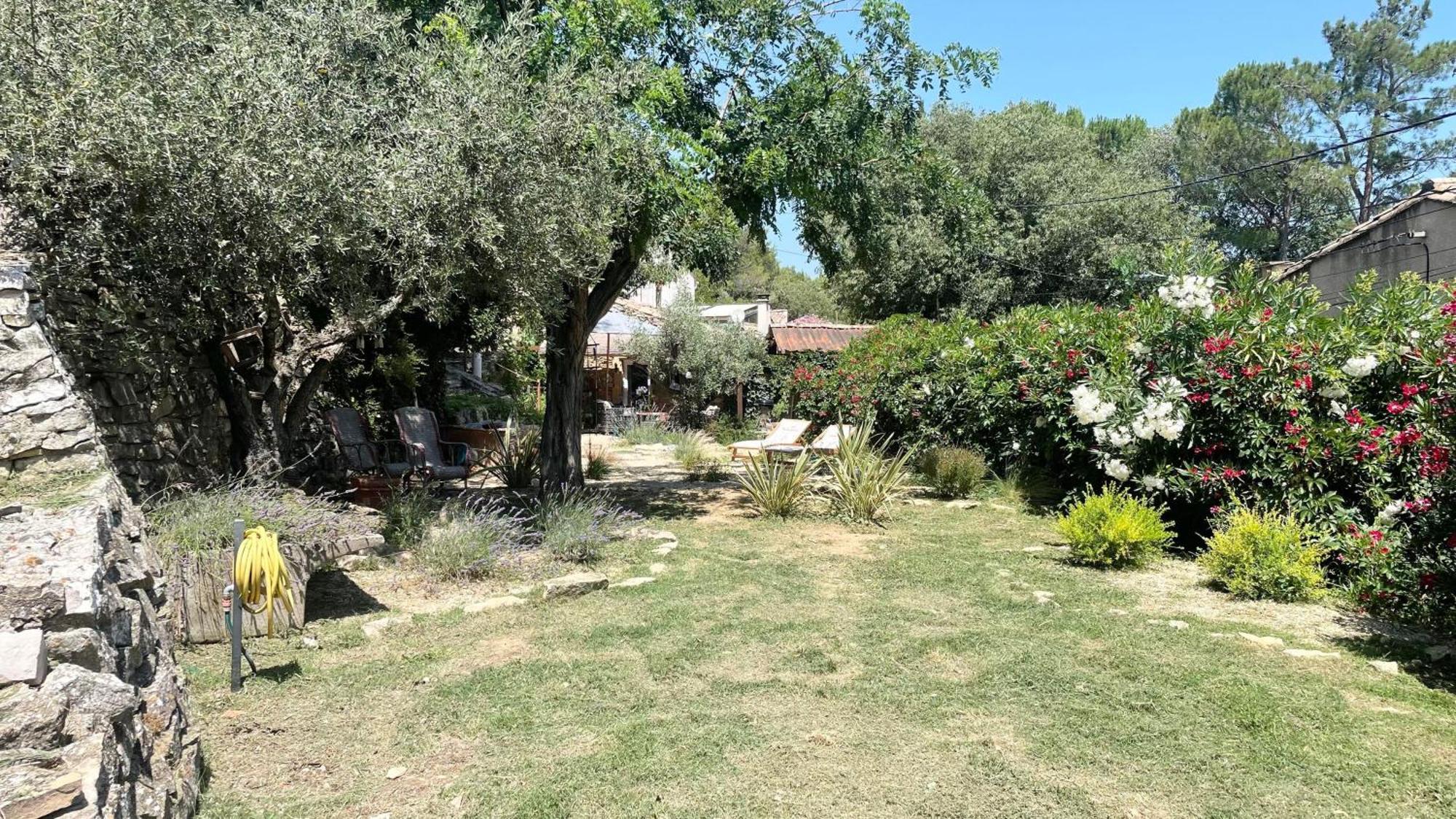 Jolie Annexe Du Mas Dans Le Coeur De La Garrigue Nimoise Villa นีมส์ ภายนอก รูปภาพ